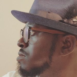 Meet your Posher, Elliott